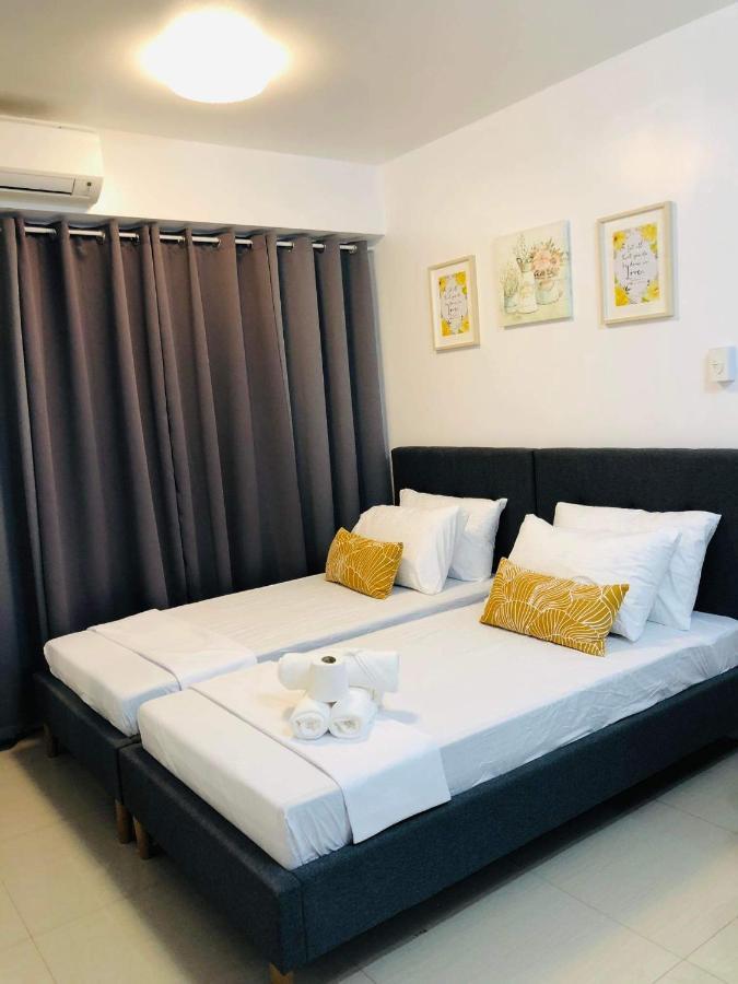 Ebony'S Place At Shore Residences Manila Exteriör bild
