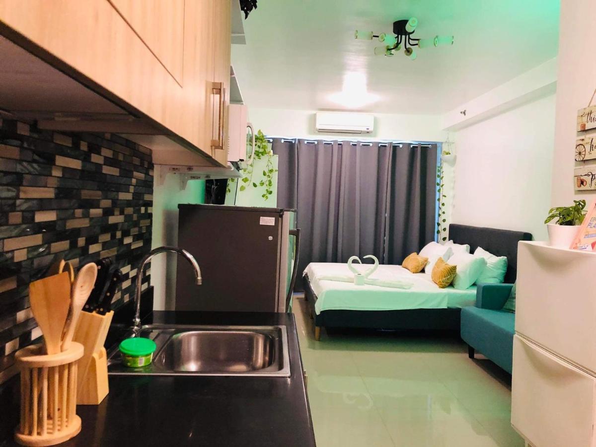 Ebony'S Place At Shore Residences Manila Exteriör bild