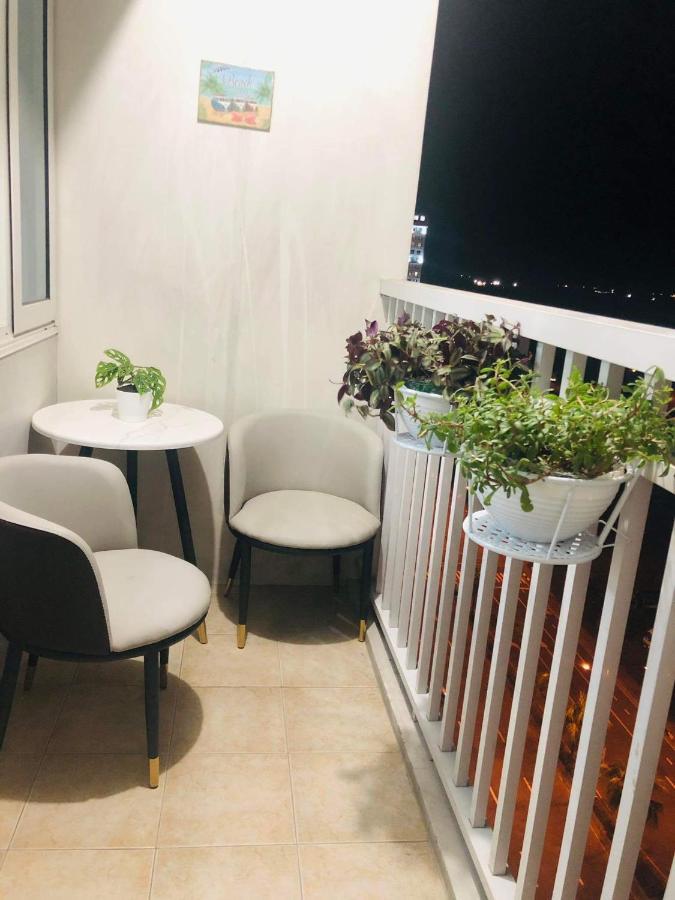 Ebony'S Place At Shore Residences Manila Exteriör bild